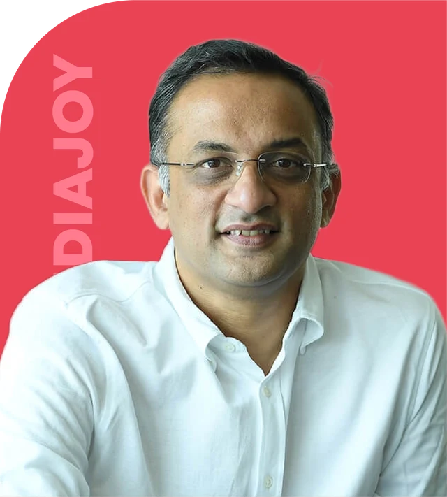 Portrait of Shobhu Yarlagadda
