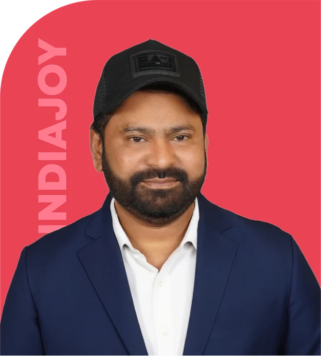 Portrait of Madav Reddy Yatham (Mike)